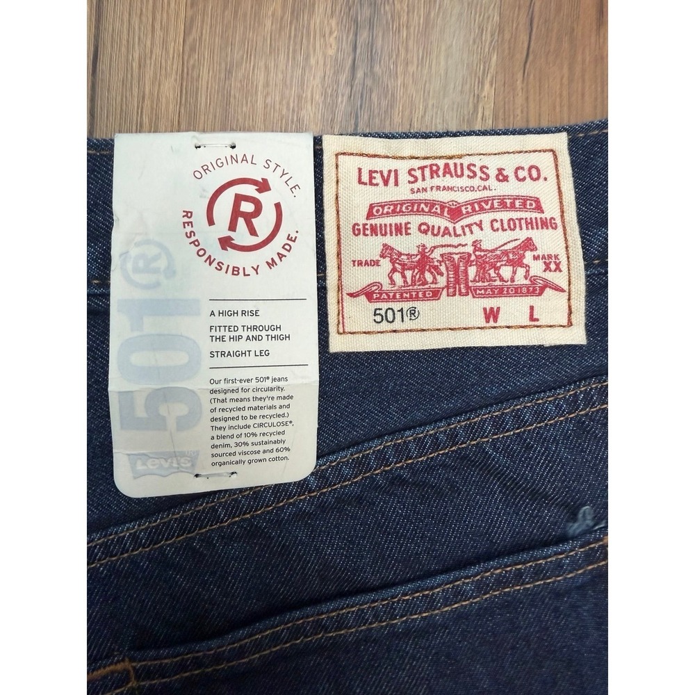Levi's 501 Original Fit Jeans 32x32 Dark Wash Button Fly NWT - Picture 5 of 10
